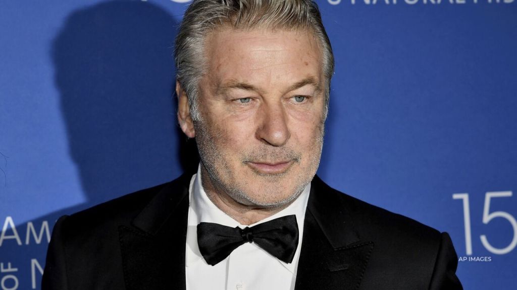 Midday rundown: Alec Baldwin charged, Trump set to return to Twitter